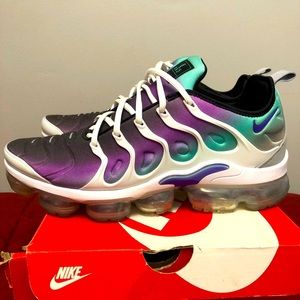 vapormax plus turquoise